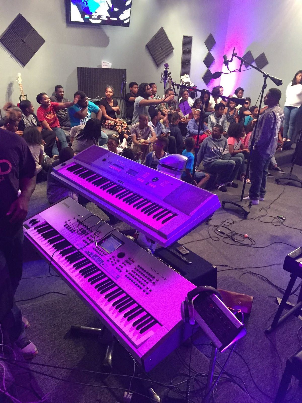 A studio full of tomorrow - youth practice night